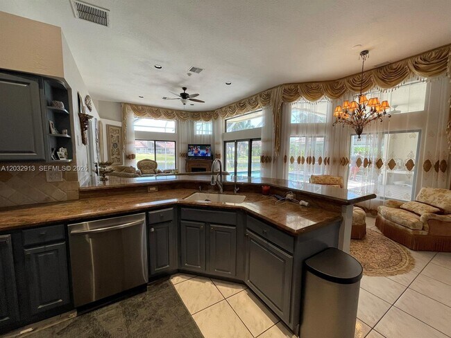 Foto del edificio - 4999 Chardonnay Dr
