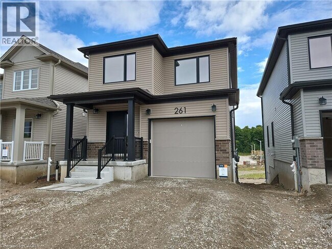 Building Photo - 261 Benninger Dr
