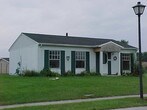Primary Photo - 571 Easy St