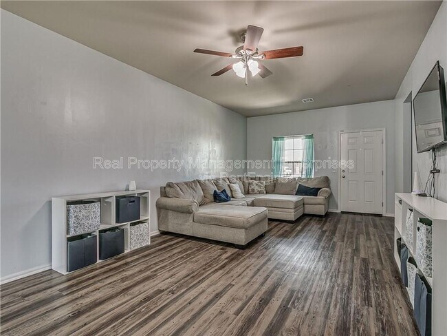 Foto del edificio - 1912 Autumn Way