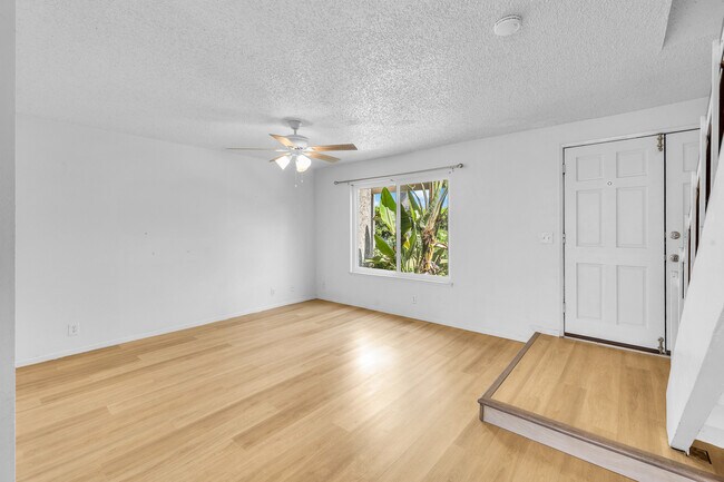 Building Photo - 600 Pamela Kay Ln