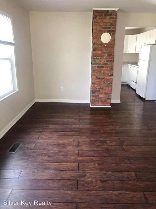 Building Photo - 2 br, 1 bath House - 526 Sunset Drive
