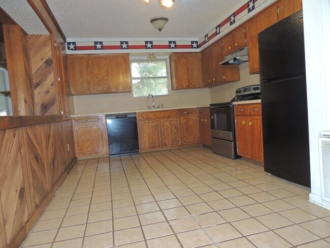 Foto del edificio - 2187 Glenwood Dr