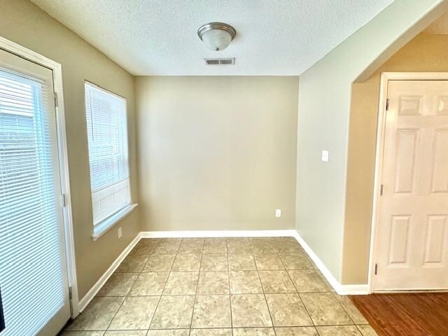 Foto del edificio - 7939 Jadewood Cove