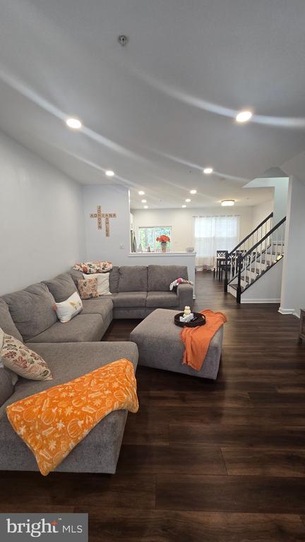 Foto principal - 10004 Tallahassee Pl