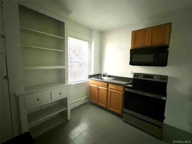 Foto del edificio - 101 Wickham Ave