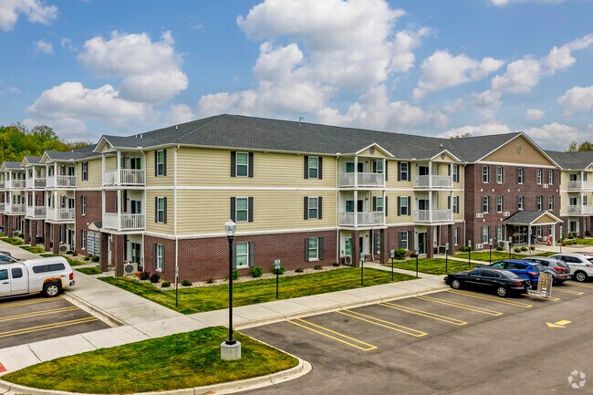 Foto del edificio - The Willows Senior Apartments