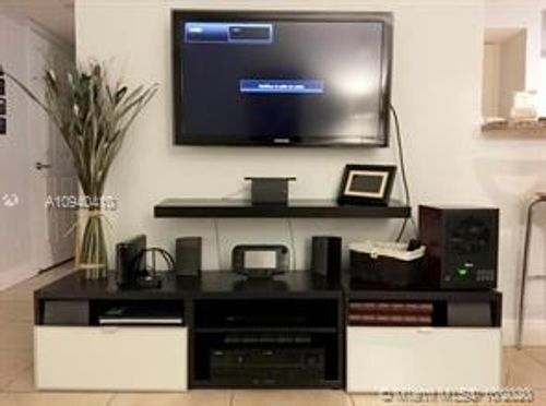 Foto del edificio - 20950 SW 87th Ave