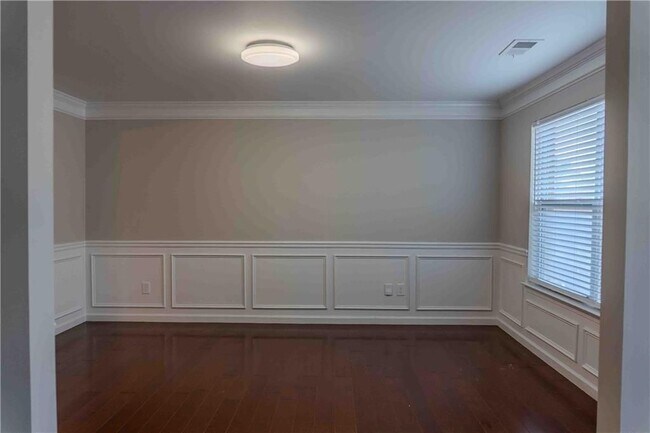 Foto del edificio - 11037 Southwood Dr