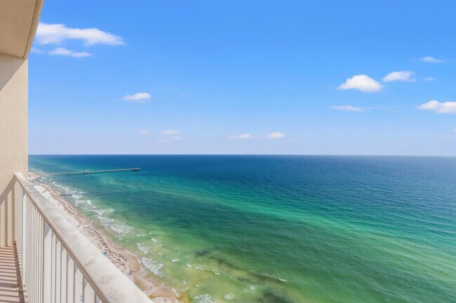 Foto del edificio - 16819 Front Beach Rd