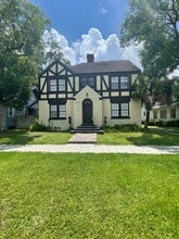Building Photo - 2752-2753 Herschel St