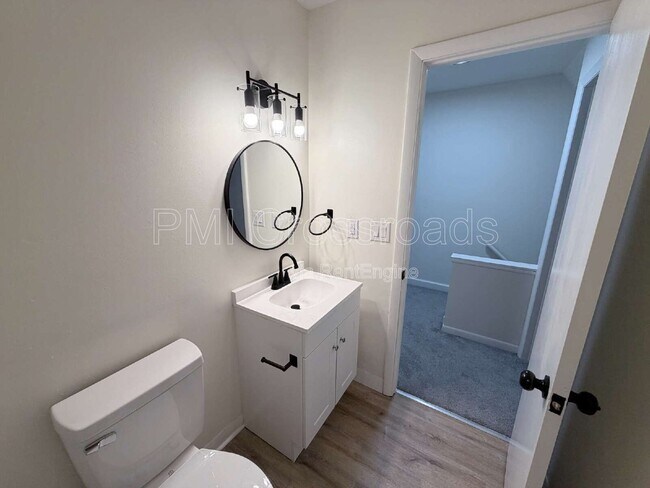 Foto del edificio - 3084 Howey Rd