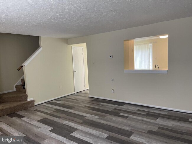 Building Photo - 4705 Hersand Ct