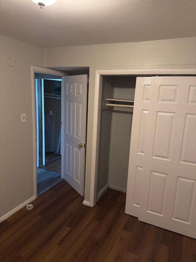 Foto del edificio - 10359 Renfrew Dr