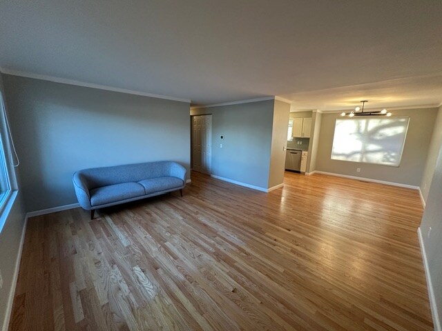 Foto del edificio - 5135 Frances Ave