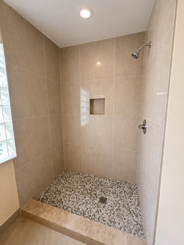 Foto del edificio - 7434 Thatcher Ave