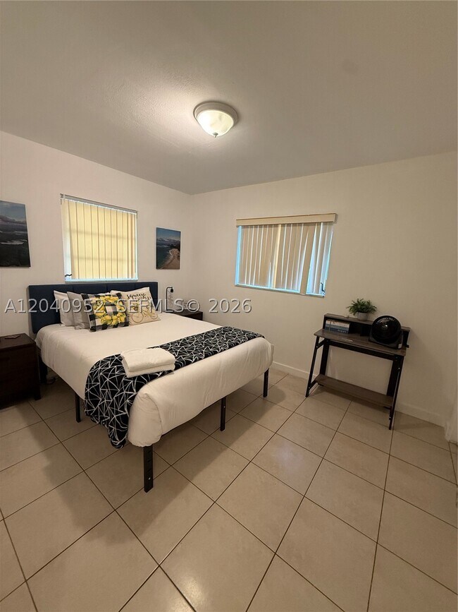Foto del edificio - 500 SW 7th St