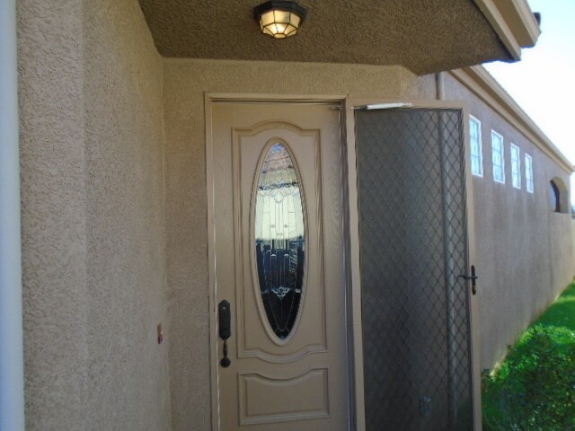Building Photo - Custom Home in Tuscany Villas 50+ Community!!