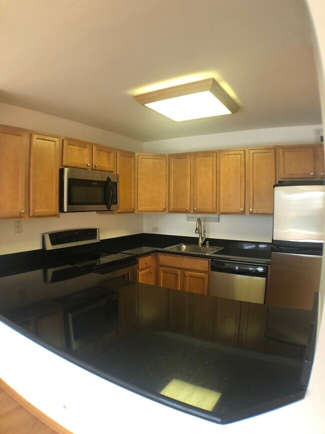 Foto del edificio - 525 W Hawthorne Pl