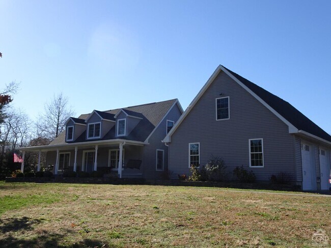 Building Photo - 99 Commons Rd