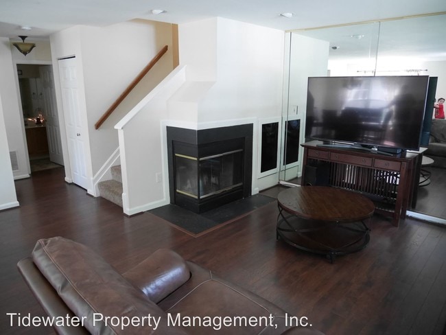 Building Photo - 3 br, 2.5 bath House - 8720 Gilly Way
