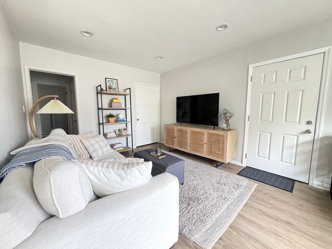New luxury vinyl plank flooring throughout - 630 E San Antonio Dr