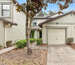 Building Photo - 4701 Playschool Dr