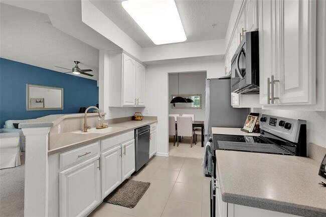 Building Photo - 8344 Quimby Cir