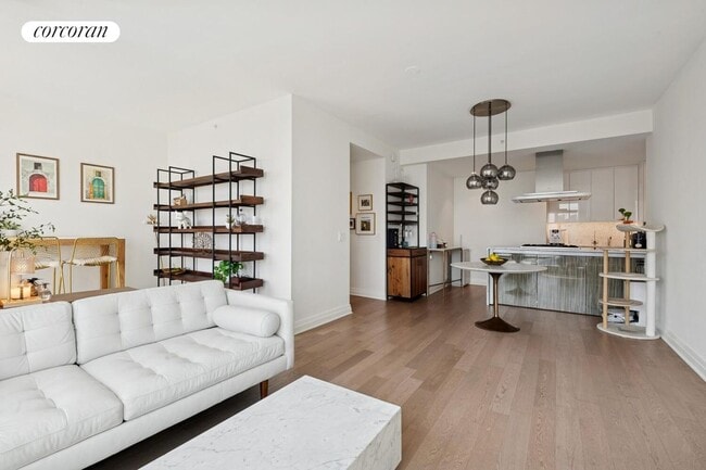 Building Photo - 460 W 42nd St