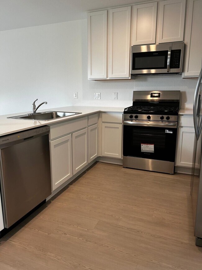Foto del edificio - 6858 Lantana Leaf Ln
