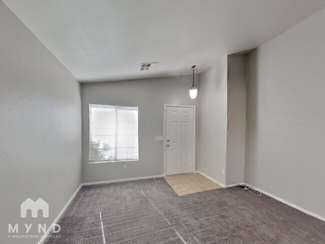 Foto del edificio - 1424 W Central Ave