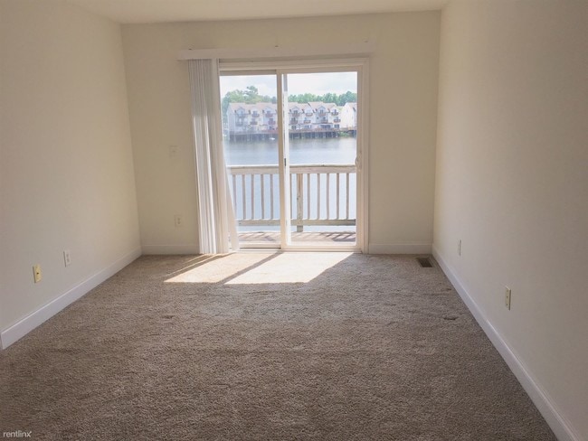 Building Photo - 3 br, 2.5 bath Townhome - 4757 Arco Ln