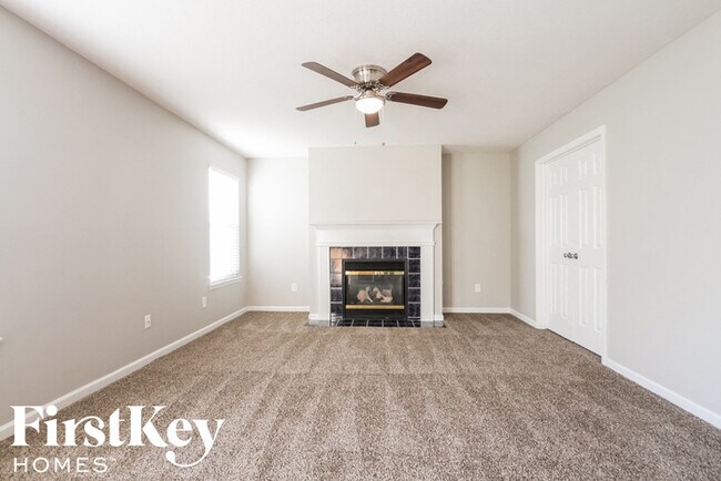 Foto del edificio - 3899 Woods Bay Ln
