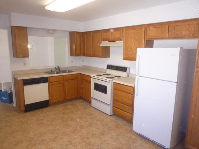 Foto del edificio - 2411-P2411 N Palo Hacha Dr