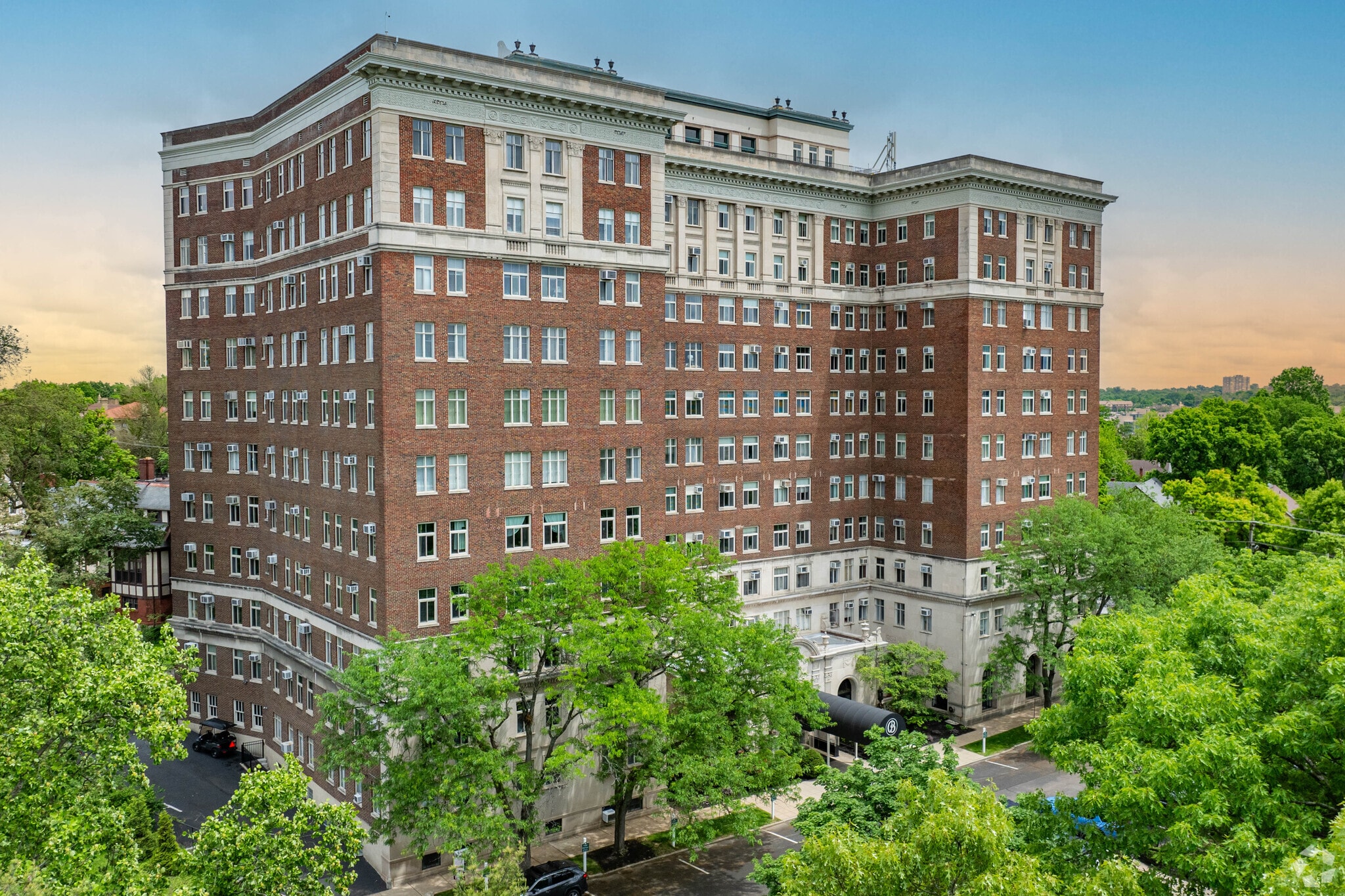 Belvedere Condominiums