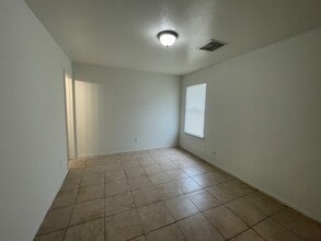 Building Photo - 17407 Wigeon Way Dr