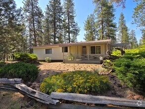 Building Photo - 14665 Bluegrass Loop