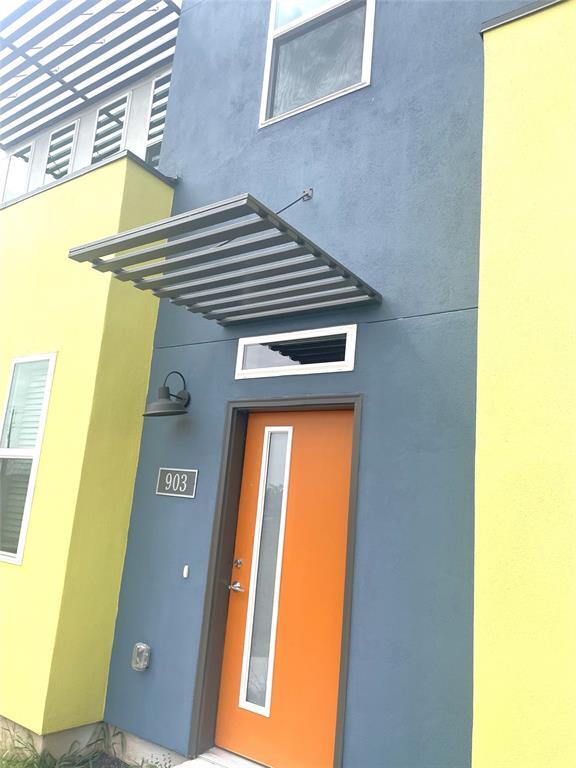 Foto del edificio - 9015 Cattle Baron Path