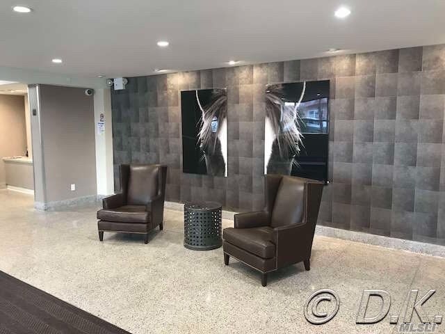 Foto del edificio - 210 Shore Rd