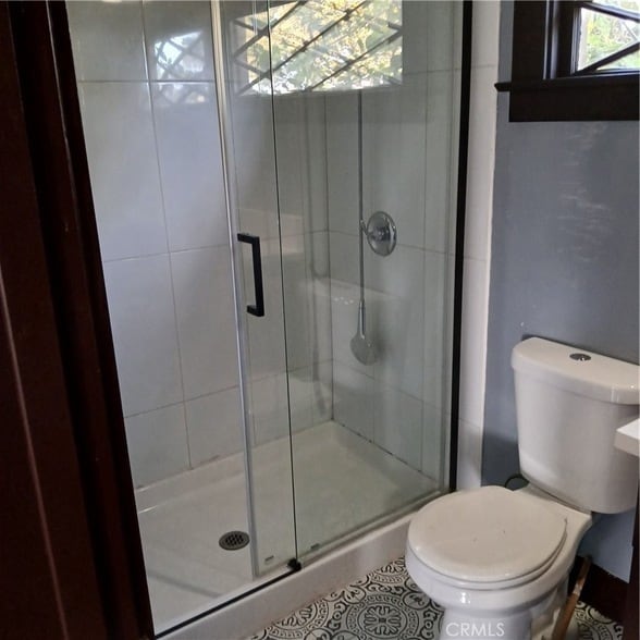 Foto del edificio - 1227 W 51st St