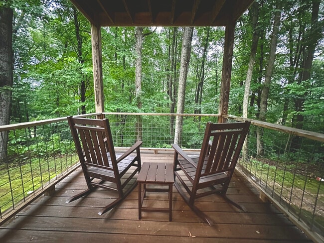 Building Photo - 41959 Sweet Spring Ln