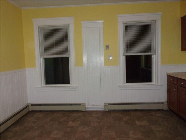 Foto del edificio - 1 Lamoureux Blvd