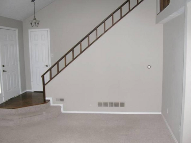 Building Photo - 7549 Castleton Farms West Dr