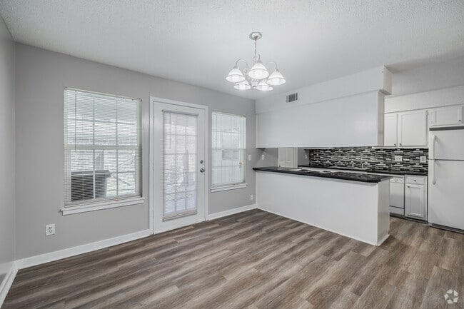Interior Photo - Collins Park