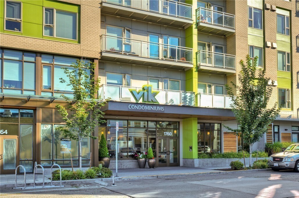 Foto principal - Spacious 1 bedroom condo with amenities fo...
