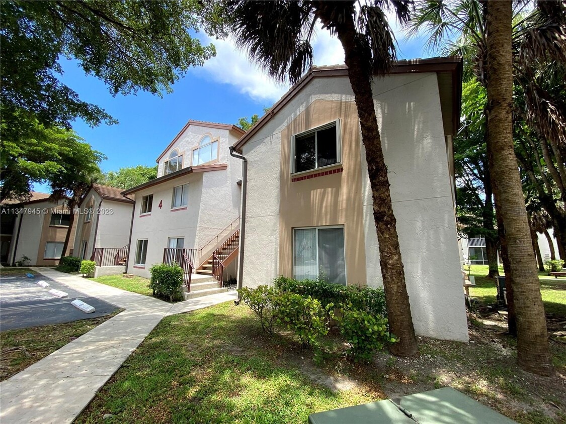 9402 SW 140th Ct Unit 9402, Miami, FL 33186 Condo for Rent in Miami