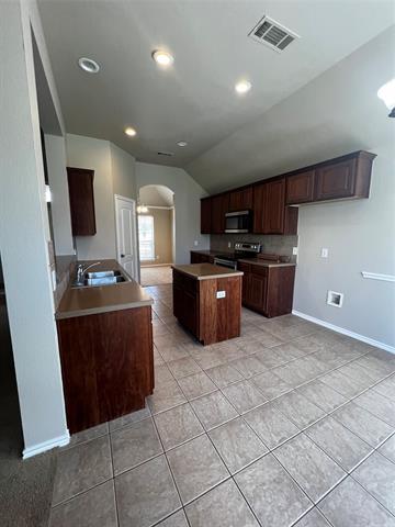 Foto del edificio - 701 Branchwood Dr