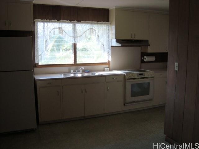 Building Photo - 94-444-444 Kahualei Pl