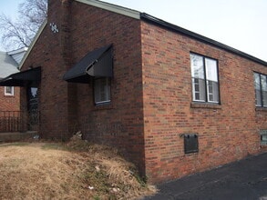Building Photo - 3608 Avondale Ave