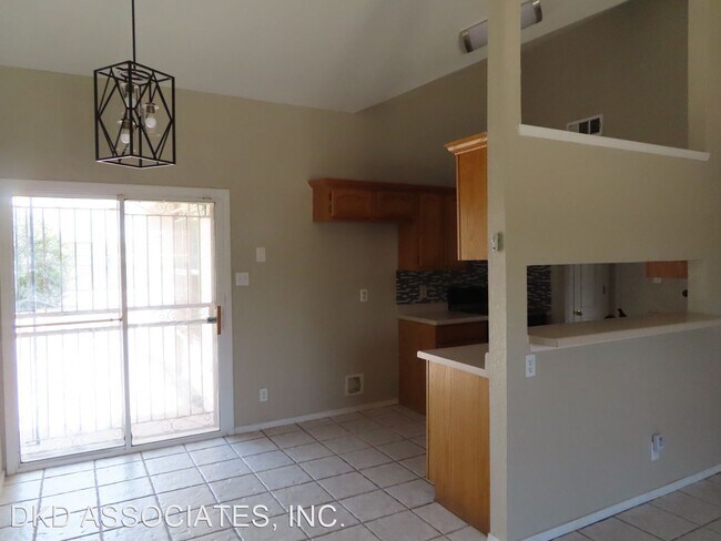 Building Photo - 2 br, 1 bath House - 1513 EL GRECO
